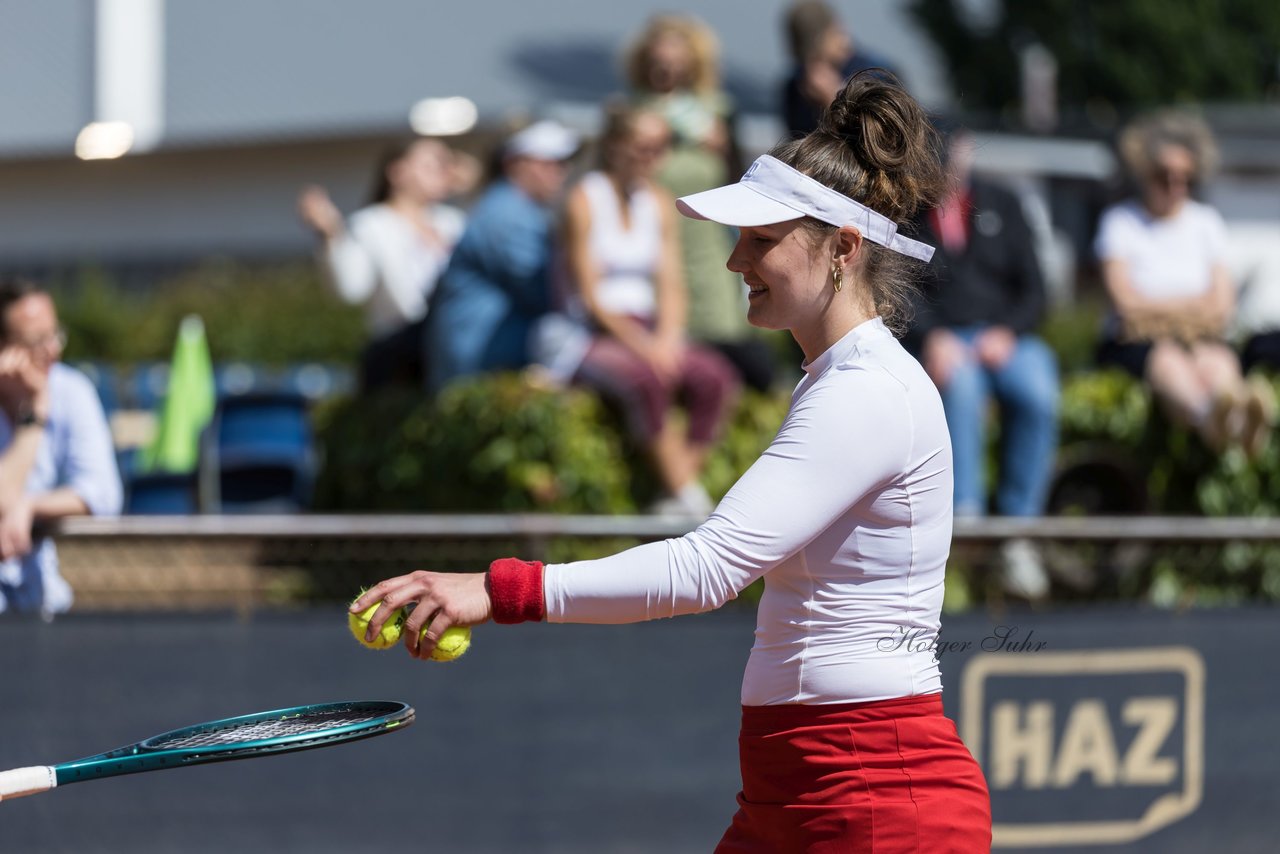 Laura Bente 43 - BL2 DTV Hannover - TC Blau-Weiss Halle : Ergebnis: 9:0